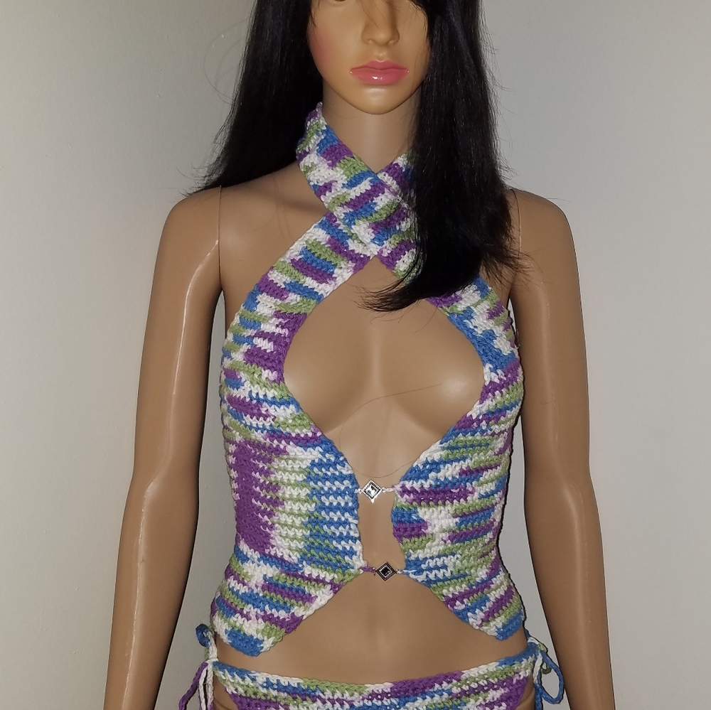 Crochet Bikini - Picture 3 of 7